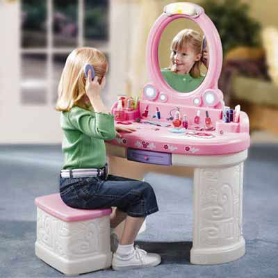 757900 Fantasy Vanity