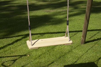 TP920 Wood Swing Seat